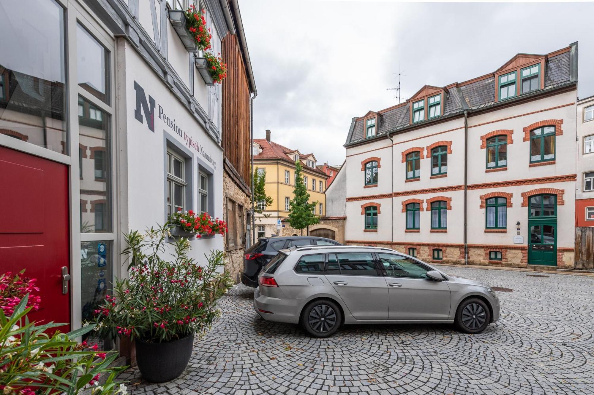 Pension Typisch Naumburg Naumburg  Exterior photo